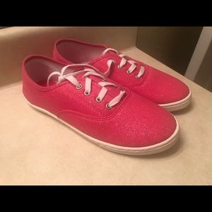 Pink shoes